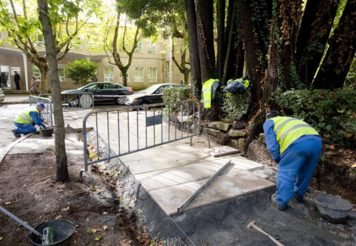 O Concello efectuou máis de 50 obras en beirarrúas nos meses de xullo e agosto