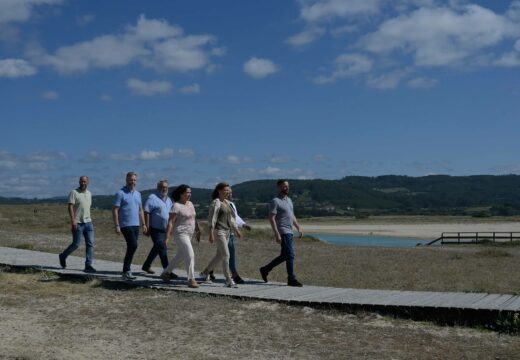 A Xunta abre a Lagoa de Baldaio para restaurar o fluxo de auga entre o humidal e o mar e garantir o equilibrio do ecosistema