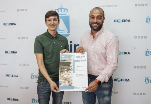 O concello de Ribeira organiza visitas guiadas ao miradoiro da Pedra da RA e ao Castro da Cidá