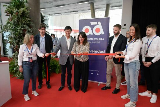 Lorenzana subliña que a formación é clave ante os avances tecnolóxicos que se están a producir no sector da automoción