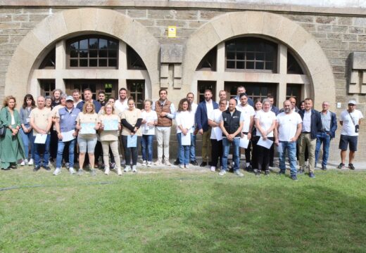 Clausura dos obradoiros de emprego Brañas do Illó-Río Samo IV e da Mancomunidade de Ordes, que formaron a 40 persoas