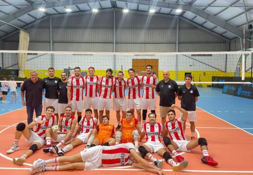 O Leixões Sport Clube vence no torneo municipal de volei de San Sadurniño