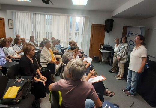 50 matriculados no IV Ciclo da USC en Ribeira