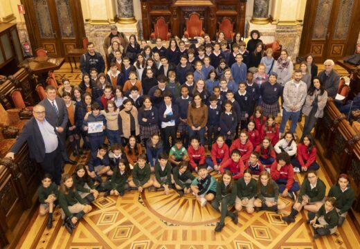 María Pita acolle un ano máis o Pleno Infantil que conmemora o Día Mundial da Infancia