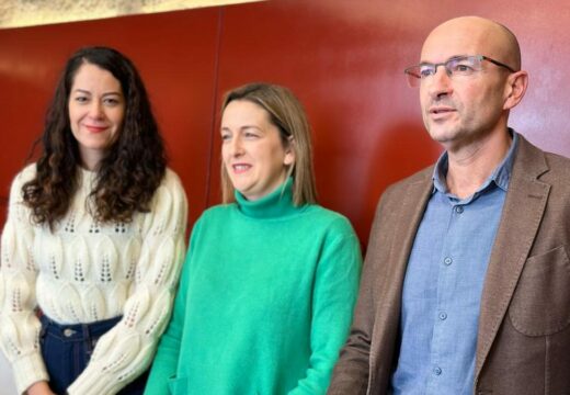 Gonzalo Muíños, Míriam Louzao e María Rozas presentan unha iniciativa para que a Xunta asuma a súa competencia e realice o investimento necesario no parking do CHUS