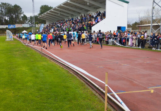 Máis de mil trescentos escolares da contorna déronse cita no Campionato de Cros celebrado na Pobra