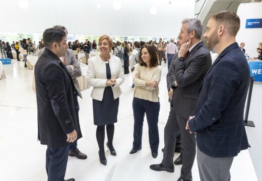 Inés Rey destaca o compromiso da cidade coa ciencia na apertura do congreso da ASEICA, un dos máis importantes do mundo sobre investigación oncolóxica