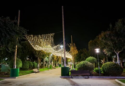 A Pobra xa ilumina as súas noites de Nadal