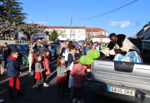 O Concello de Frades organiza este venres unha cabalgata dos Reis Magos por Ponte Carreira e una Festa de Reis no polideportivo