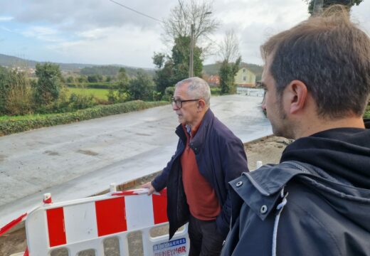 Avanzan as obras para a posta en valor da contorna da igrexa de San Martiño e do lugar de Cances da Vila