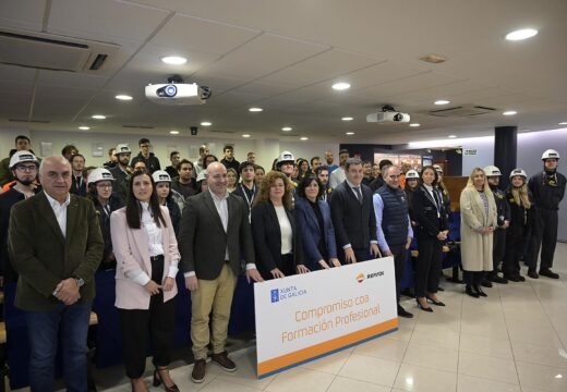 A Xunta e Repsol afianzan a colaboración en materia de FP Dual coa formación de 41 alumnos e un certificado certificado de profesionalidade en Química Industrial