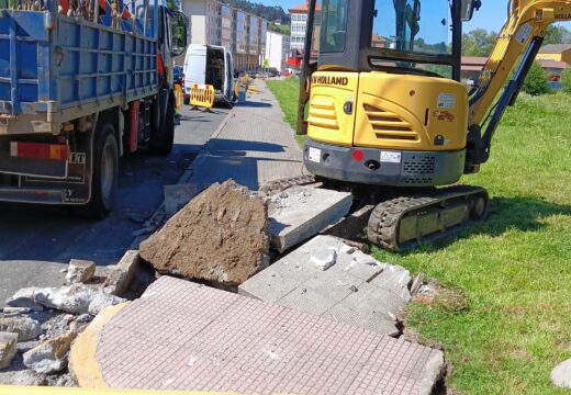 Fene inicia na Avenida de Tarrío o acondicionamento de beirarrúas coa técnica do formigón impreso