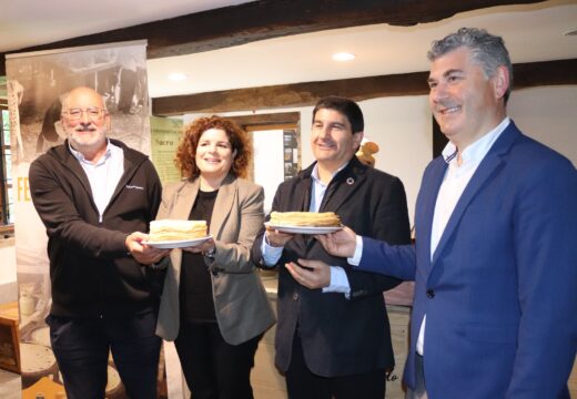 O delegado e a subdelegada do Goberno celebran en Boqueixón a declaración da Festa da Filloa de Lestedo como Festa de Interese Turístico Nacional