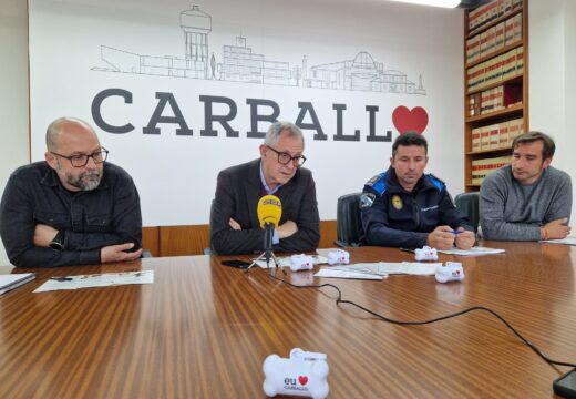 “En Carballo o teu can é un máis”, nova campaña para fomentar a convivencia, o respecto aos animais e as adopcións