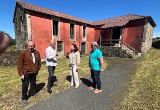 Belén do Campo destaca a aposta de 20 particulares e dous concellos da comarca de Bergantiños-Costa da Morte polo fermosismo ao recibir máis de 100.000€ para corrixir impactos paisaxísticos