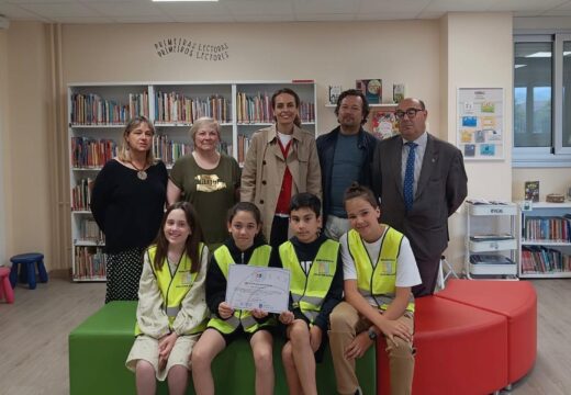 A Xunta recoñece o traballo decentros de Abegondo, Santiego, Poio e Vigo en prol da igualdade co selo Biblioteca Escolar Solidaria 