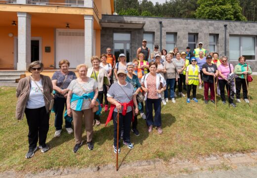 A presentación do XXIX Festival do Río Castro e o 50º aniversario do colexio público, actividades principais deste sábado en San Sadurniño