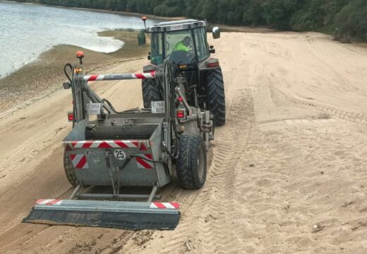 Neda completa os traballos de acondicionamento da praia do Puntal de cara a temporada estival