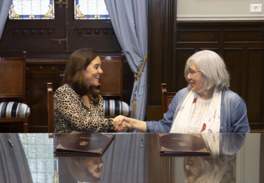 O Concello apoia os programas destinados a mulleres coidadoras e a itinerarios laborales que desenvolve a entidade  A alcaldesa da Coruña, Inés Rey, asinou no palacio de María Pita coa directora da Fundación Mujeres, Marisa Soleto, dous convenios por importe de 75.000 euros para financiar programas da entidade que traballa pola igualdae real e efectiva entre mulleres e homes.  O convenio de maior importe, da área de Igualdade, servirá para financiar con 50.000 euros o programa Mujeres Coidadoras. A entidade conta con outro convenio, da área de Emprego e por 25.000 euros, destinado ao programa de itinerarios laborais. Inés Rey destacou o compromiso do Concello coa entidade e o seu traballo polo empoderamento e os dereitos plenos das mulleres. “Fundación Mujeres é desde hai anos un referente en aspectos tan importantes como a educación para a igualdade, a prevención da violencia contra as mulleres e a igualdade no emprego”, sinalou Rey.  Neste ano 2024, o Concello mantén convenios nominativos por máis de tres millóns de euros con entidades que traballan pola inclusión, a loita contra as adiccións, os maiores, a infancia, a discapacidade e a defensa dos dereitos e o benestar de persoas enfermas e os seus familiares.