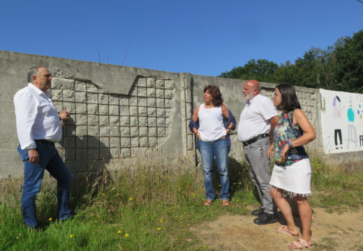 A Xunta renovará neste verán o peche perimetral do CEIP Alfredo Brañas de Paiosaco