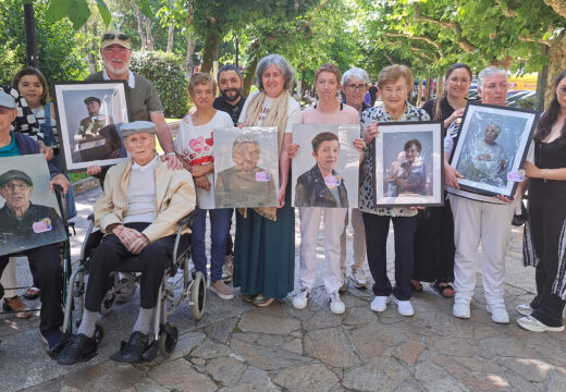 Retratos na memoria captura a historia de vida das persoas usuarias do centro de día da Pobra