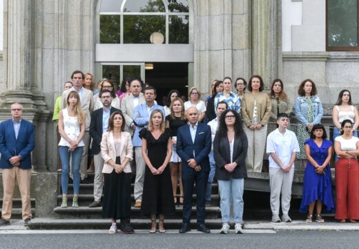 A Xunta participa nun minuto de silencio en repulsa polo crime machista cometido na Coruña