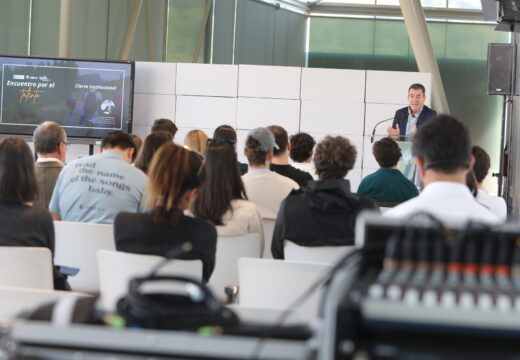 Román Rodríguez garante o compromiso da Xunta de Galicia para apoiar o talento científico