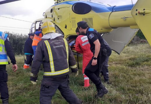 Unha persoa resulta ferida logo de quedar atrapada por un motocultor na parroquia de Leiloio, no concello de Malpica de Bergantiños