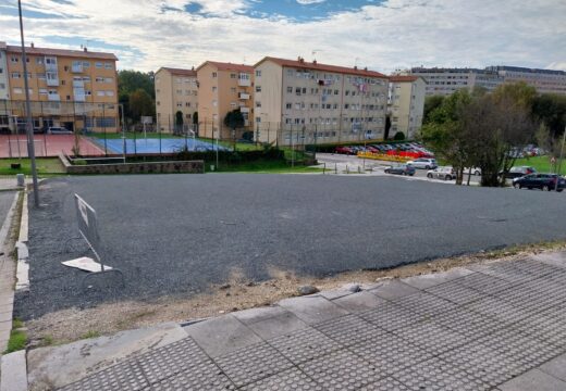 Obras culmina o acondicionamento dos aparcadoiros dos centros educativos Ramón Cabanillas e Quiroga Palacios