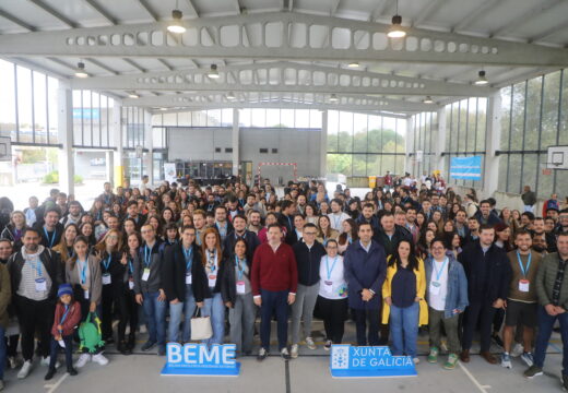 A Xunta reforzará en 2025 o programa de bolsas BEME para a mocidade galega do exterior, ampliando o orzamento e incorporando estudos de Grao