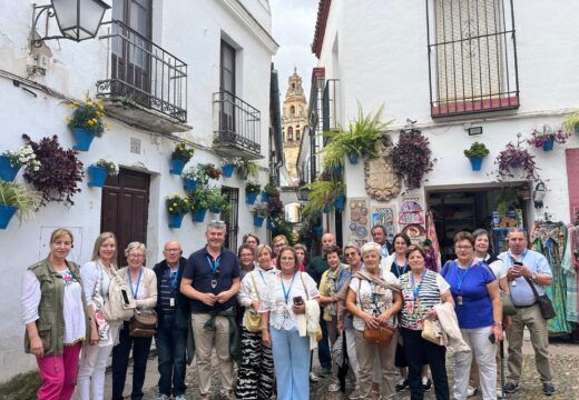 O Concello de Boqueixón leva a máis de 40 veciños e veciñas a Sevilla e Córdoba