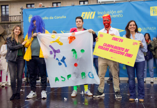 A Coruña máis inclusiva vestiuse hoxe de cores na celebración da XI edición da Carreira ENKI, que contou coa participación de 15.000 persoas