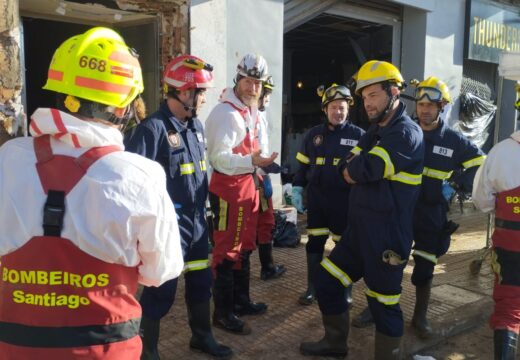 Os bombeiros provinciais desprazados á Comunidade Valenciana efectuaron tarefas de limpeza e salvamento en Paiporta e Picanya