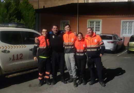 De regreso os voluntarios da Protección Civil e o policía local da Pobra destinados ao territorio afectado pola DANA