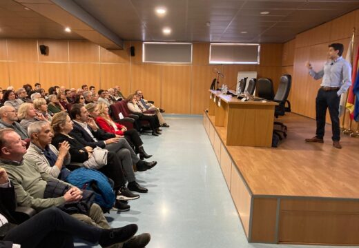 O Concello promove a marca Peixe da Lonxa da Coruña nunha xornada cunha conferencia e unha degustación