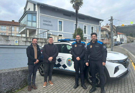 O Concello de Brión incorpora o seu primeiro vehículo eléctrico á flota municipal: un híbrido enchufable para a Policía Local