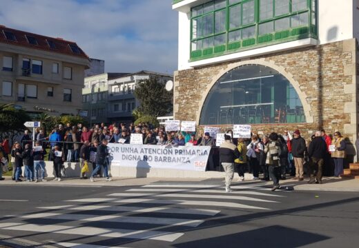 O BNG mantense a carón da veciñanza e reclama médicos para Aguiño e Ribeira nunha nova mobilización cidadá