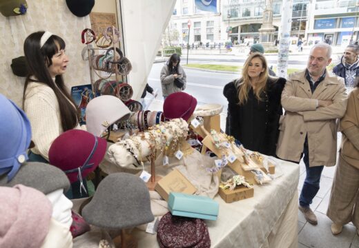 Abre nos xardíns de Méndez Núñez a primeira Feira Artesá de Nadal ata o 5 de xaneiro