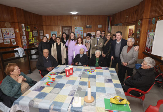 A Xunta pon en valor a apertura dunha nova casa do maior en Ponteceso que dará atención gratuítas a maiores