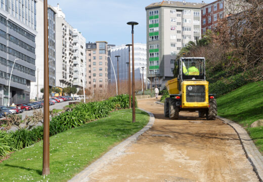 O Concello inicia os traballos de acondicionamento no Parque de Oza coa restauración de camiños de terra