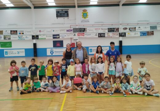 Os campamentos abren a programación municipal de verán