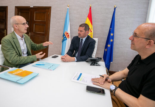 López Campos reúnese co alcalde de Curtis para avanzar en posibles colaboracións nas súas materias