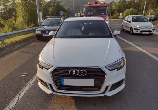 Unha persoa ferida tras un accidente de tráfico no lugar de Orro, no concello de Noia