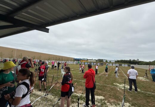 O Campionato autonómico de tiro con arco abriu á cidadanía as instalacións do novo campo de Río do Pozo