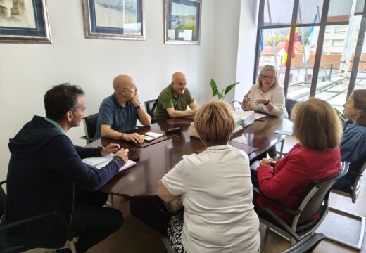 O Concello de Fene reclama a modernización das infraestruturas ferroviarias de Ferrolterra