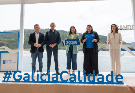 A bandeira azul volverá ondear este verán na praia de Cabío-Lombiña