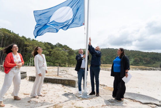 O alcalde márcase “o reto” de acadar a cuarta bandeira azul de Ponteceso para a praia de Niñóns