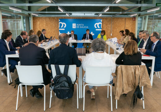As tres universidades públicas galegas ofertarán o vindeiro curso catro dobres graos e doce másteres novos dentro das máis de 17.100 prazas totais
