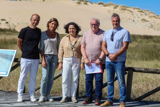 Belén do Campo visitou hoxe as actuacións levadas a cabo no Parque Natural Complexo Dunar de Corrubedo e Lagoas de Carregal e Vixán