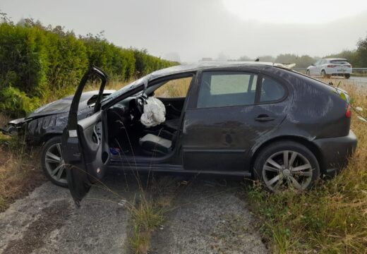 Cinco persoas feridas nun accidente de tráfico na A6, ao seu paso polo concello de Aranga